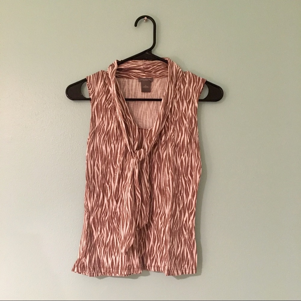 🌟LAST CHANCE🌟Ann Taylor Blouse with Tie Accent